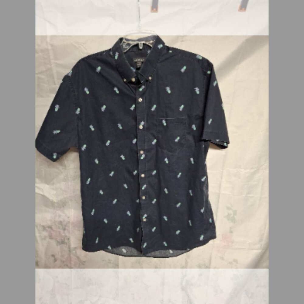 Van Heusen Button up